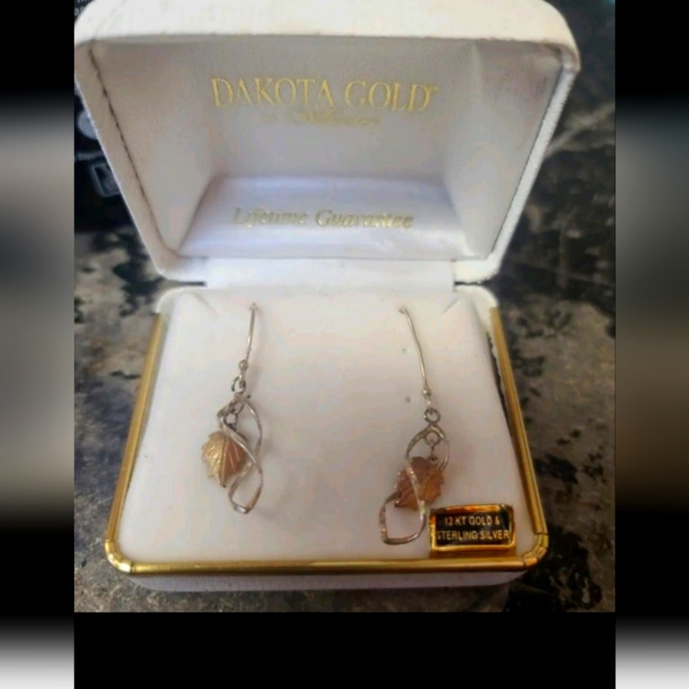 Dakota Gold , by Wheeler, hand engraved 12k gold leaf earrings